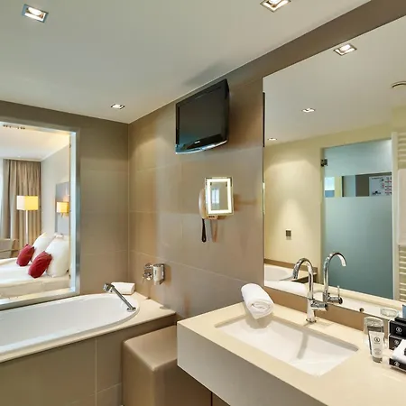 Hotel Schillerpark Linz, A Member Of Radisson Individuals 4*