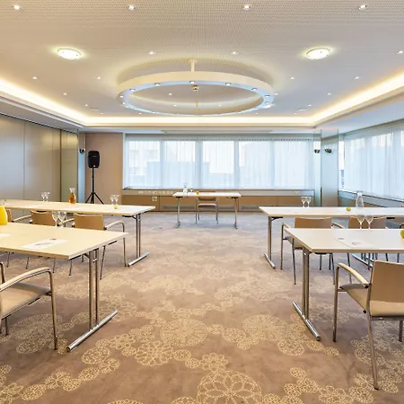 Otel Schillerpark Linz, A Member Of Radisson Individuals 4*