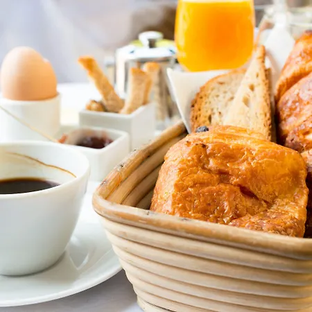 Отель Schillerpark Linz, A Member Of Radisson Individuals 4*